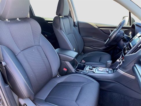 Used 2022 Subaru Forester Premium image 28