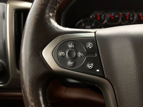 Used 2018 Chevrolet Silverado 2500 High Country w/ Duramax Plus Package image 16