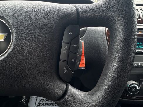 Used 2015 Chevrolet Impala Limited LS image 19