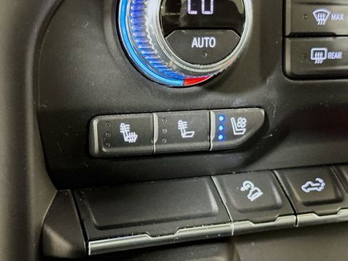 Used 2021 GMC Sierra 1500 AT4 AWD/4WD image 17