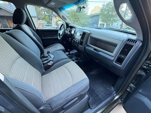 Used 2012 RAM 3500 ST w/ Chrome Appearance Group image 11