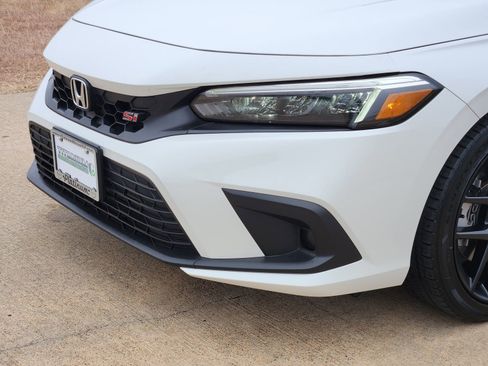 Used 2023 Honda Civic Si image 10