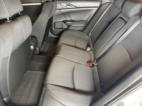 Used 2018 Honda Civic EX-T image 19