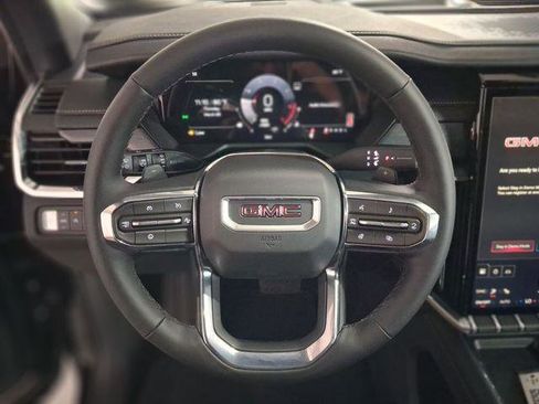 New 2026 GMC Acadia Elevation FWD image 18