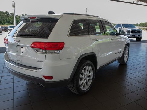 Used 2017 Jeep Grand Cherokee Limited RWD image 7