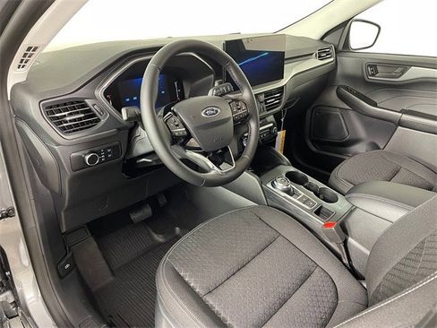 Certified 2025 Ford Escape Active w/ Tech Pack #1 image 3