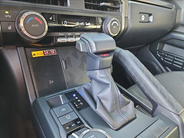 Used 2025 Toyota 4Runner TRD Sport AWD/4WD image 12