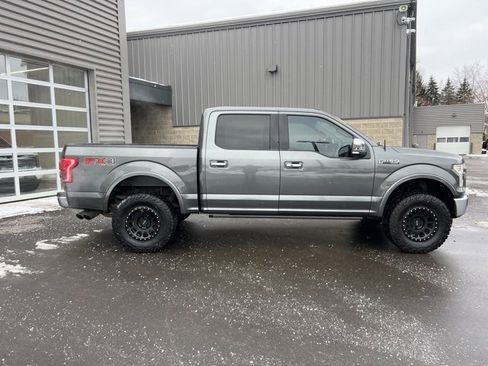 Used 2016 Ford F150 Lariat w/ Equipment Group 502A Luxury image 4