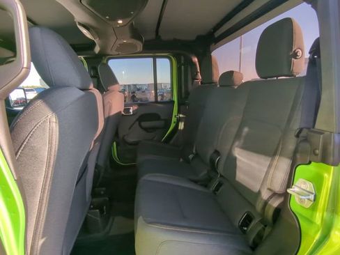 New 2026 Jeep Gladiator Sport image 15