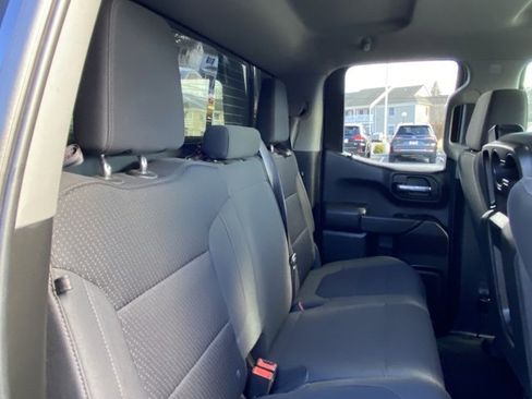 Used 2022 Chevrolet Silverado 1500 Custom image 23