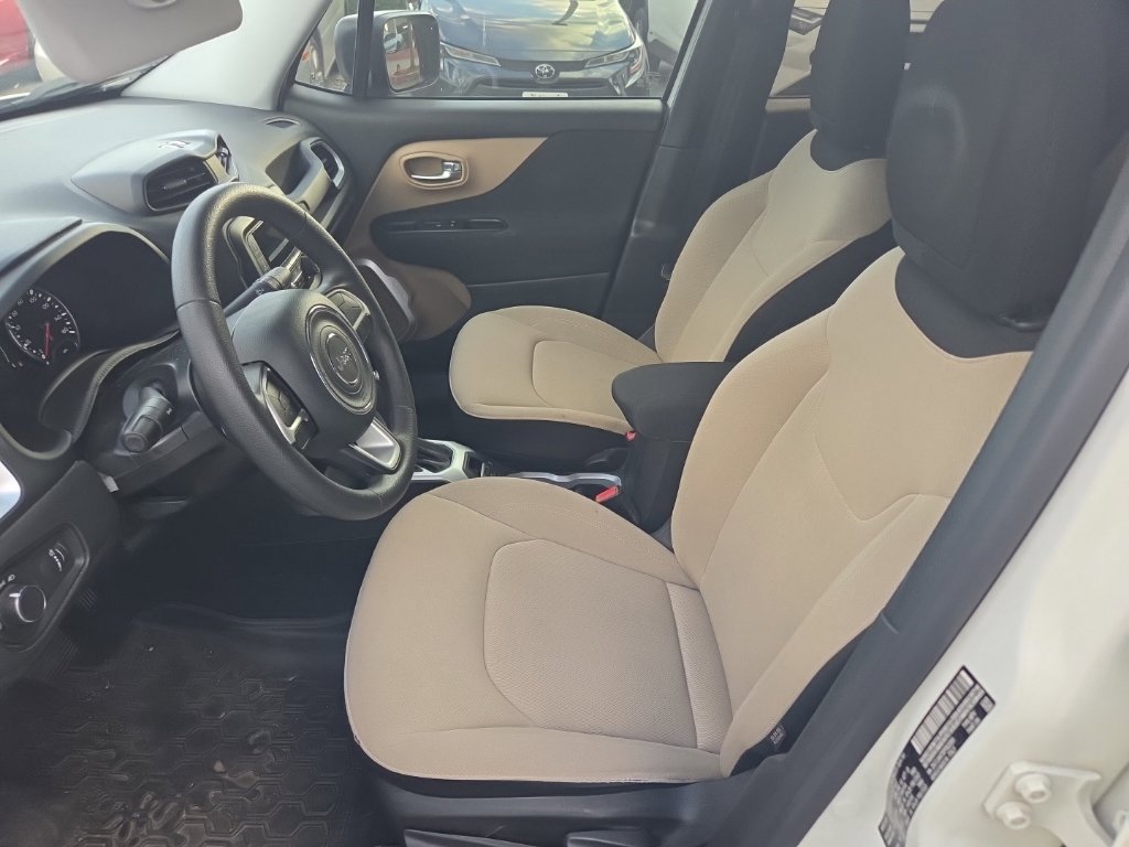 Used 2015 Jeep Renegade Sport w/ Power & Air Group FWD image 10