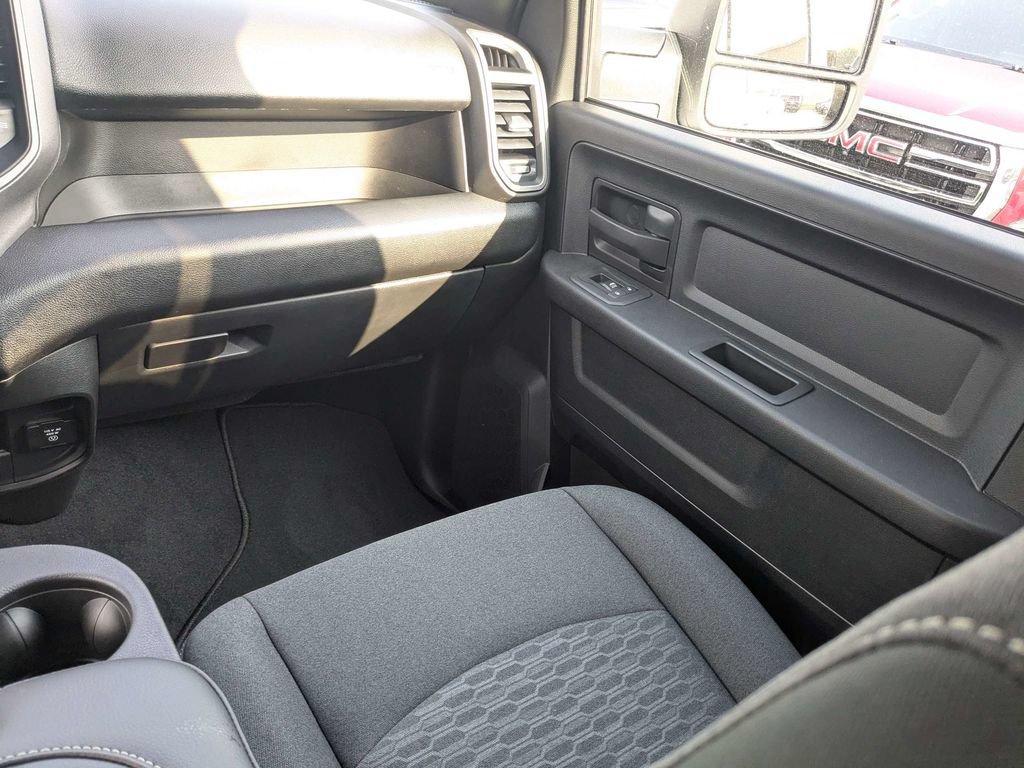 New 2026 RAM 3500 Tradesman AWD/4WD image 16