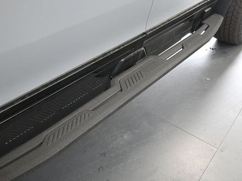 New 2025 GMC Hummer EV 2X image 13