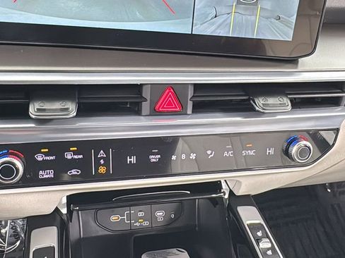 New 2026 Kia Sorento SX Prestige AWD/4WD image 27