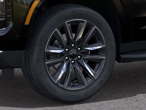 New 2026 Chevrolet Suburban LS w/ LS Custom Edition RWD image 9
