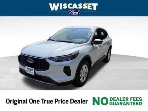 Used 2025 Ford Escape Active w/ Cold Weather Package image 14