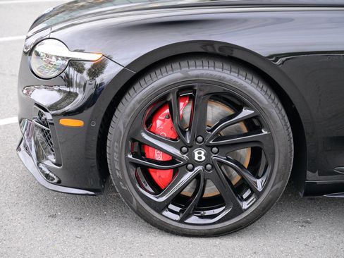 Used 2025 Bentley Continental GT Speed image 9