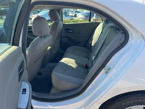 Used 2014 Chevrolet Malibu LS w/ Protection Package image 21