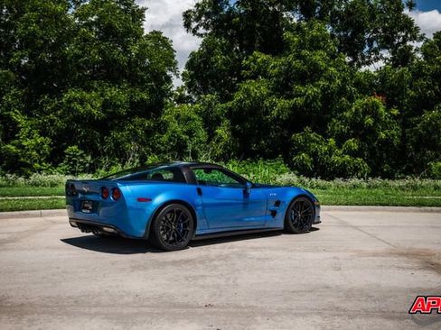Used 2010 Chevrolet Corvette ZR1 RWD image 60