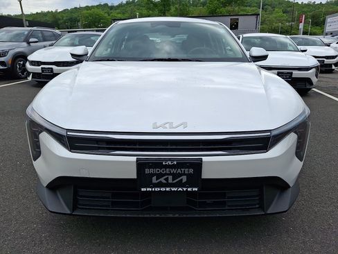New 2026 Kia K4 FWD image 2