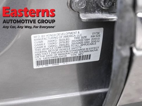 Used 2024 Acura MDX w/ Technology Package AWD/4WD image 37