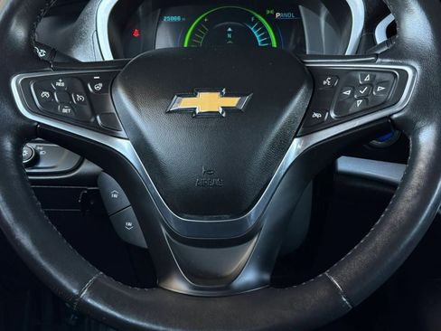 Used 2017 Chevrolet Volt LT w/ Comfort Package FWD image 54