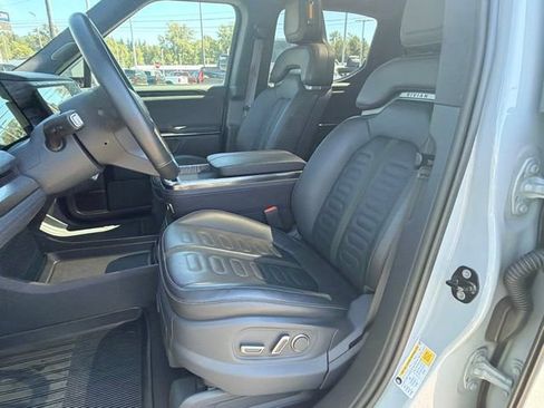 Used 2022 Rivian R1T Adventure AWD/4WD image 20