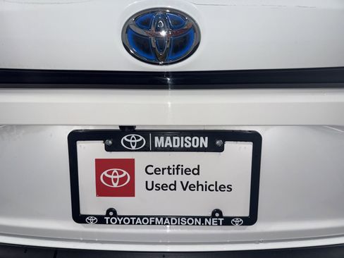 Used 2023 Toyota Corolla LE w/ LE Convenience Package image 30