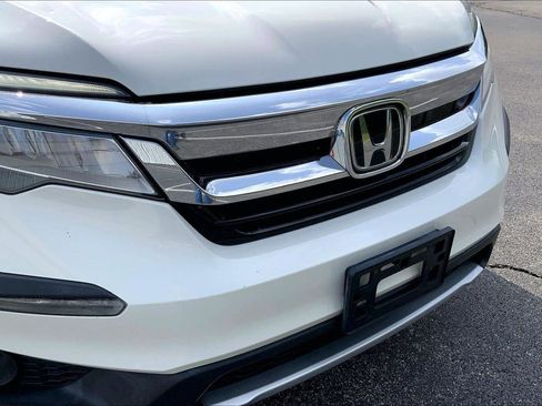 Used 2019 Honda Pilot Elite image 30