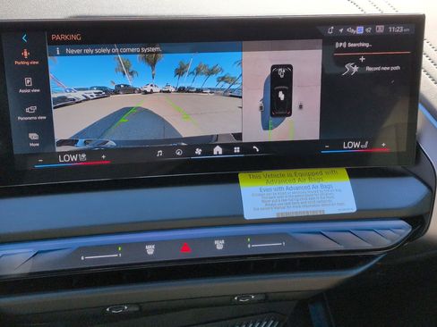 Used 2025 BMW X3 xDrive30i w/ Premium Package image 24