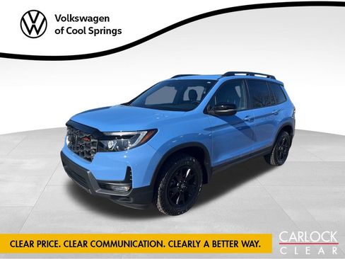 Used 2024 Honda Passport TrailSport image 1