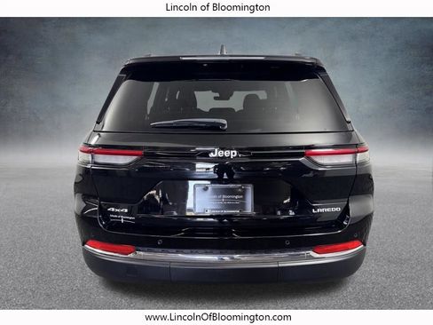 Used 2025 Jeep Grand Cherokee Laredo X w/ Luxury Tech Group I AWD/4WD image 5