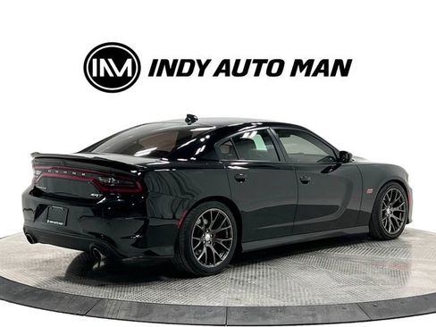 Used 2016 Dodge Charger SRT w/ Technology Group image 4