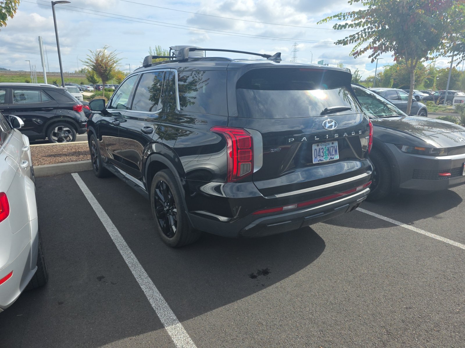 Used 2023 Hyundai Palisade XRT AWD/4WD image 3