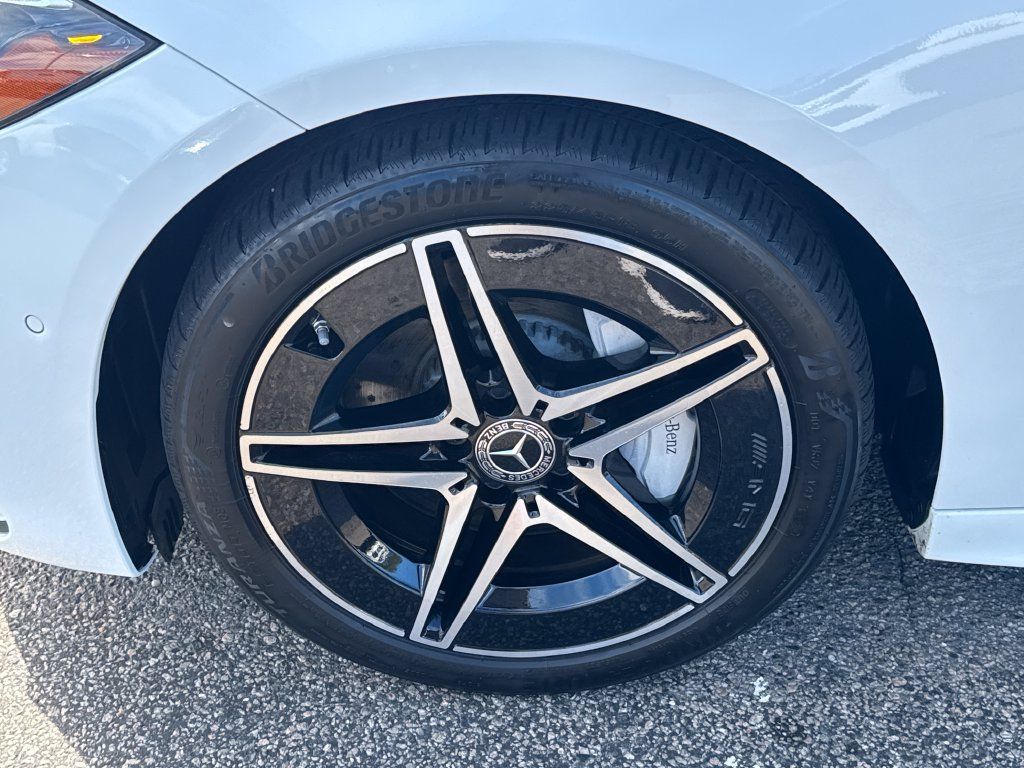 Used 2024 Mercedes-Benz C 300 4MATIC Sedan image 39