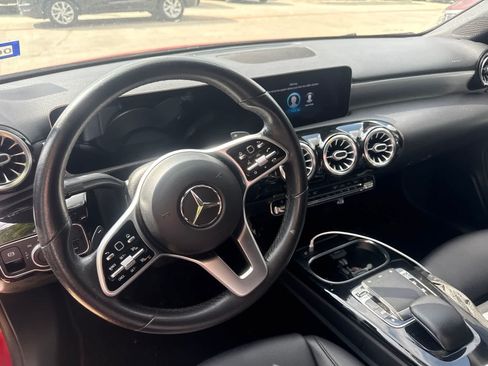 Used 2019 Mercedes-Benz A 220 image 4