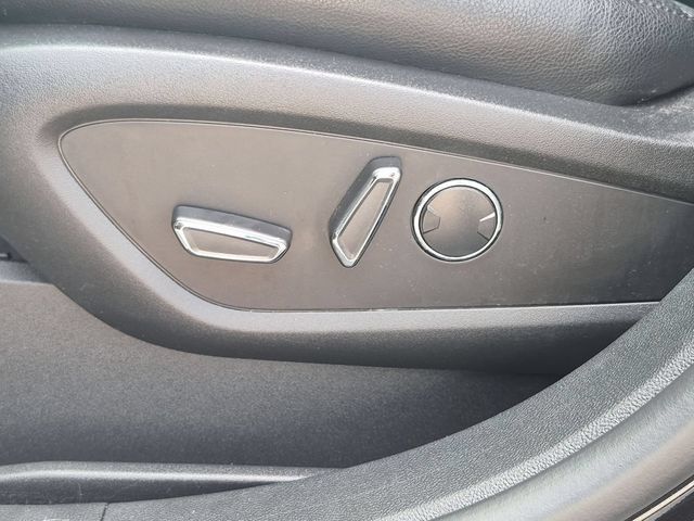 Certified 2023 Lincoln Nautilus AWD w/ Premium Package image 13
