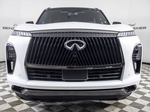 Used 2025 INFINITI QX80 Autograph w/ Autograph Exterior Package image 7