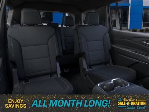 New 2026 Chevrolet Traverse LT image 17