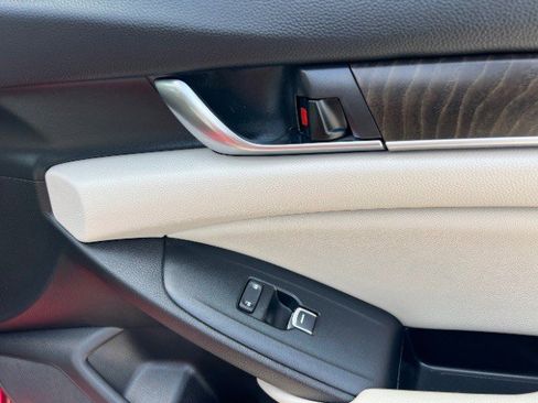 Used 2020 Honda Accord EX-L image 22
