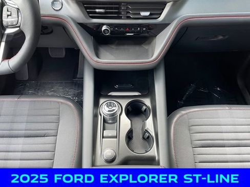 New 2025 Ford Explorer ST-Line image 11