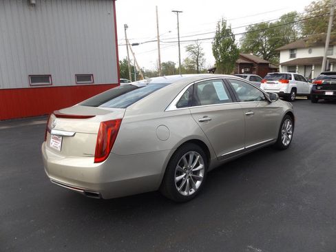 Used 2013 Cadillac XTS Luxury w/ Driver Awareness Package FWD image 7