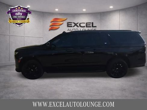 Used 2021 Cadillac Escalade ESV Sport w/ Driver Assist Tech Package image 3