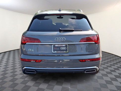 Used 2023 Audi Q5 2.0T Premium Plus w/ Premium Plus Package AWD/4WD image 5