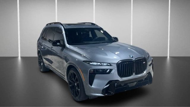 Used 2024 BMW X7 M60i w/ Executive Package AWD/4WD image 2