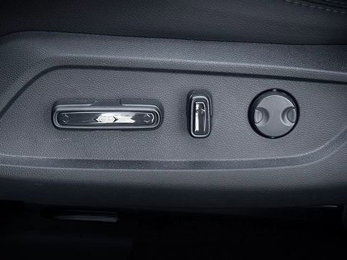 Certified 2025 Honda Pilot EX-L image 22
