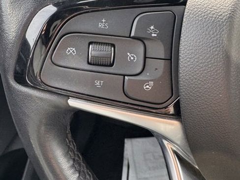 Used 2024 Buick Enclave Premium image 27