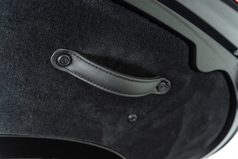Used 2020 Aston Martin V8 Vantage Coupe RWD image 46