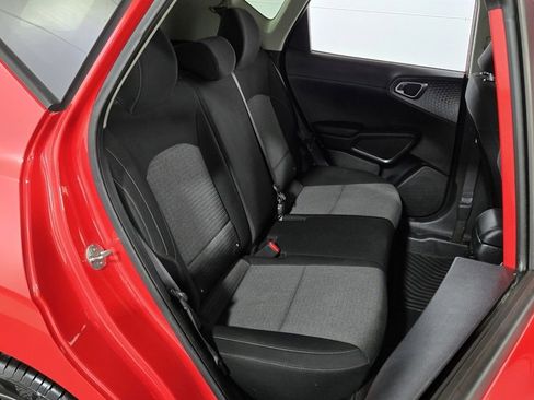 Used 2021 Kia Soul S image 30