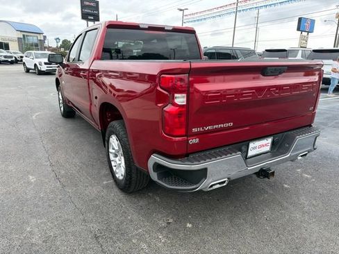 Used 2024 Chevrolet Silverado 1500 LT w/ Z71 Off-Road Package AWD/4WD image 10